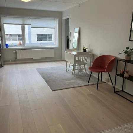 With 2 Bedrooms Apartment